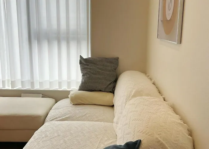Premium Samsung 5 Min To Subway & Coex Freeparking Brandnew Elevator Appartement